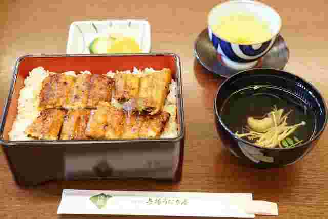 吉塚うなぎ屋のうな重