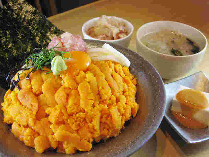 築地虎杖うに虎喰のうに丼