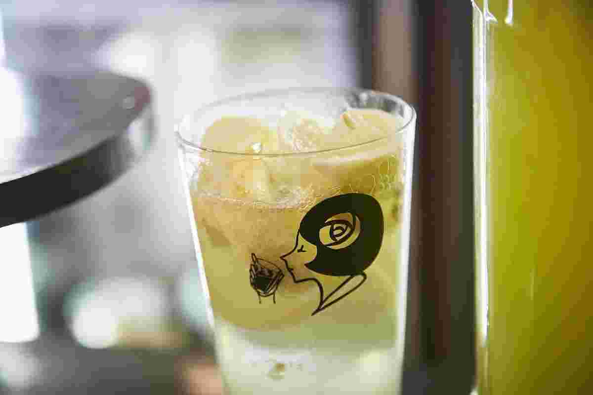 こだわり酒場のレモンサワーの素のイメージ