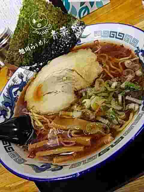 「らぅめん青葉」のラーメン