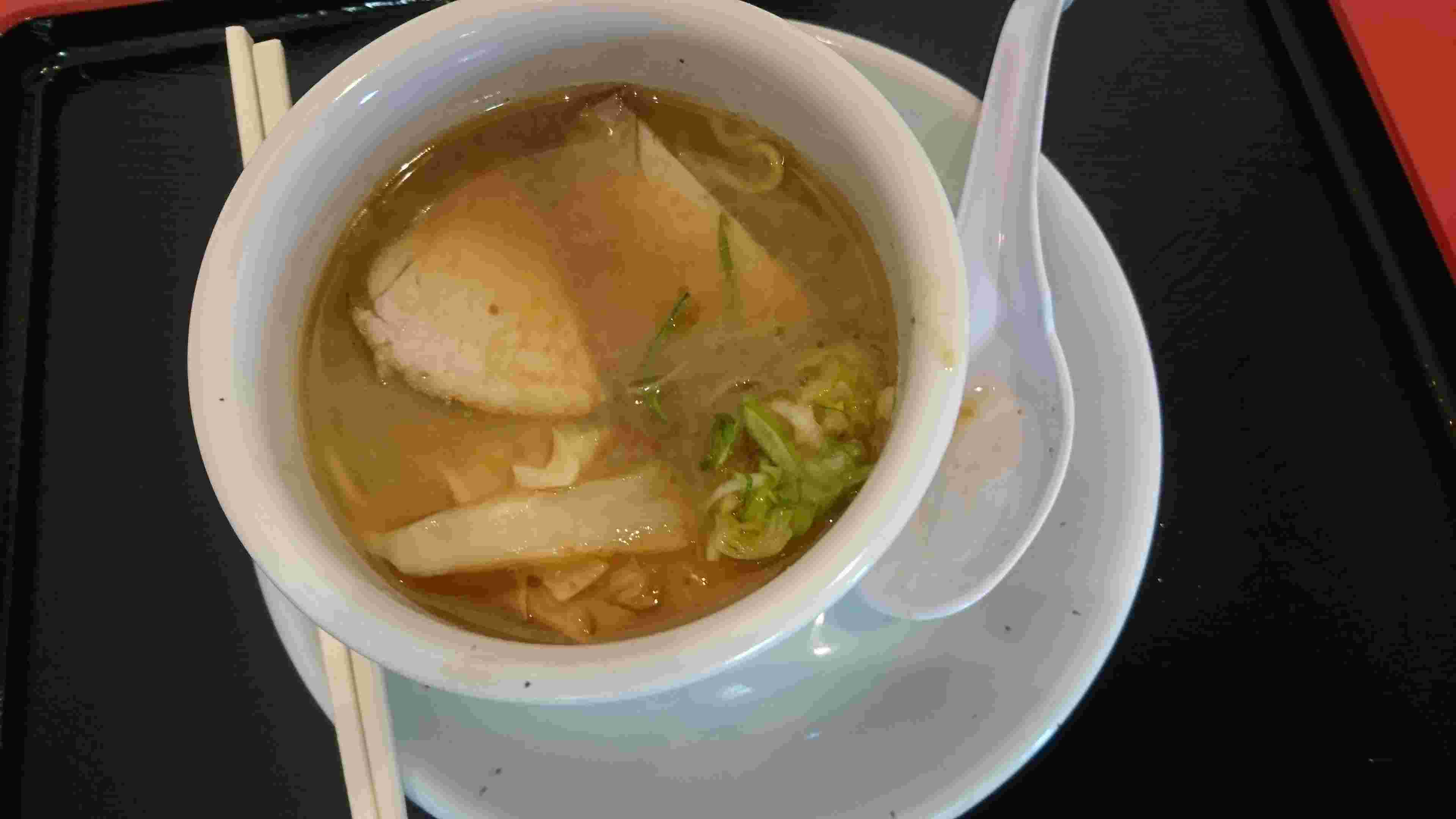 「らーめんや天金・ラーメン村店」ハーフラーメン