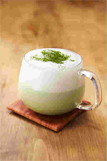 ホットカルーア抹茶