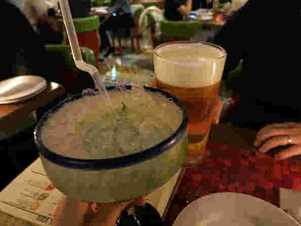 アシエンダデルシエロで乾杯