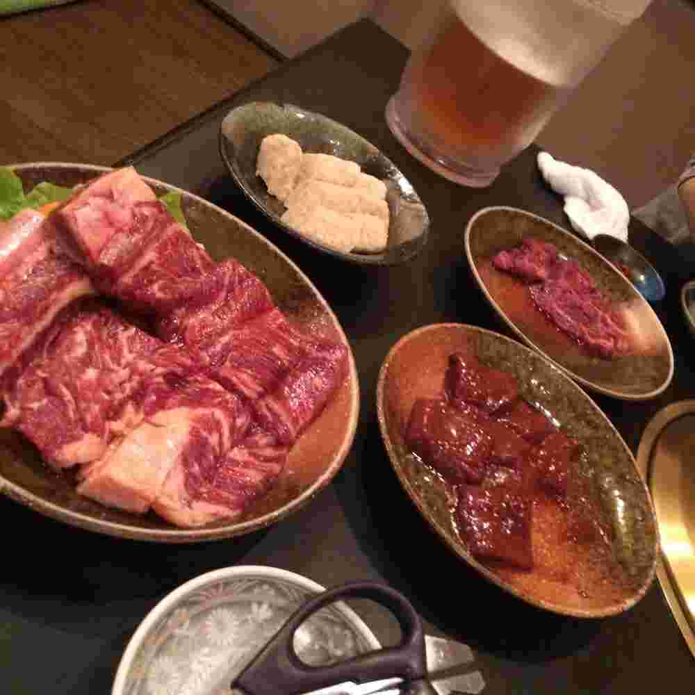 炭火焼肉 泉樹