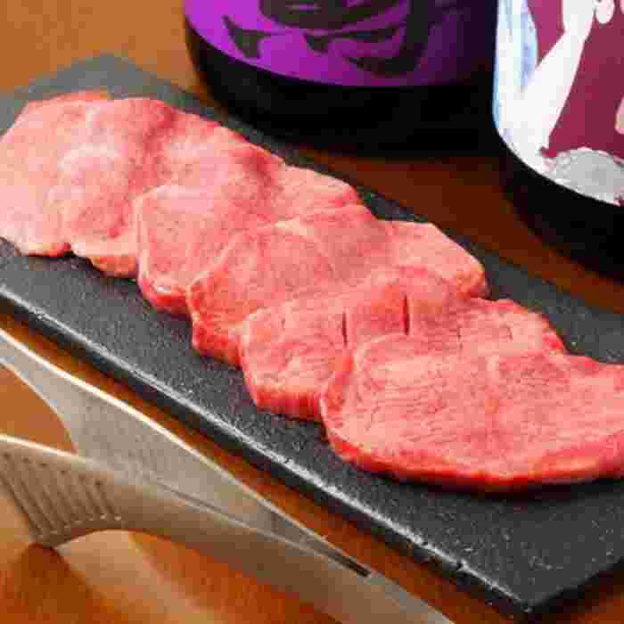 焼肉酒場 大貫商店・厚切り上タン塩