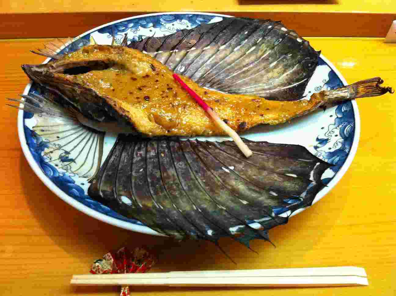 八角の軍艦焼き
