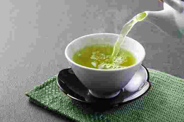 温かい緑茶