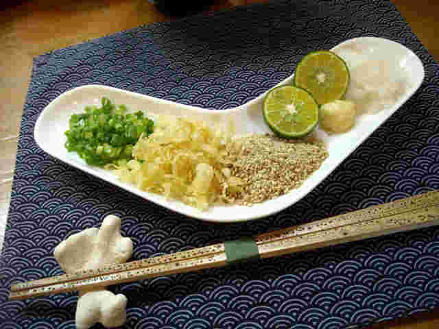薬味の盛り合わせ