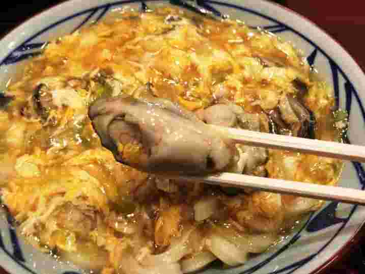 牡蠣の卵とじうどん