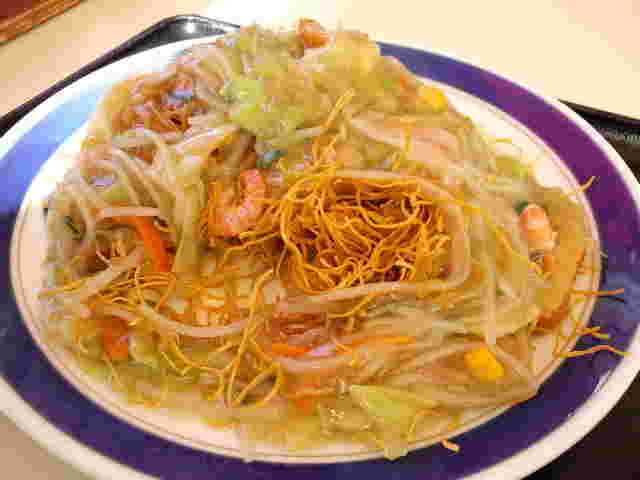 チェーン店の皿うどんのカロリー
