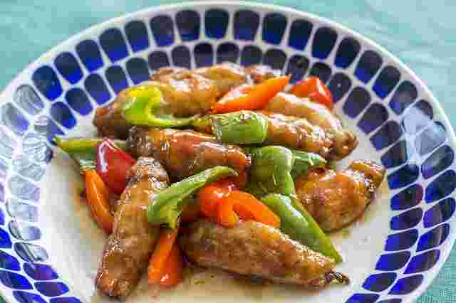 豚薄切り肉で作ったヘルシーでおいしそうな酢豚