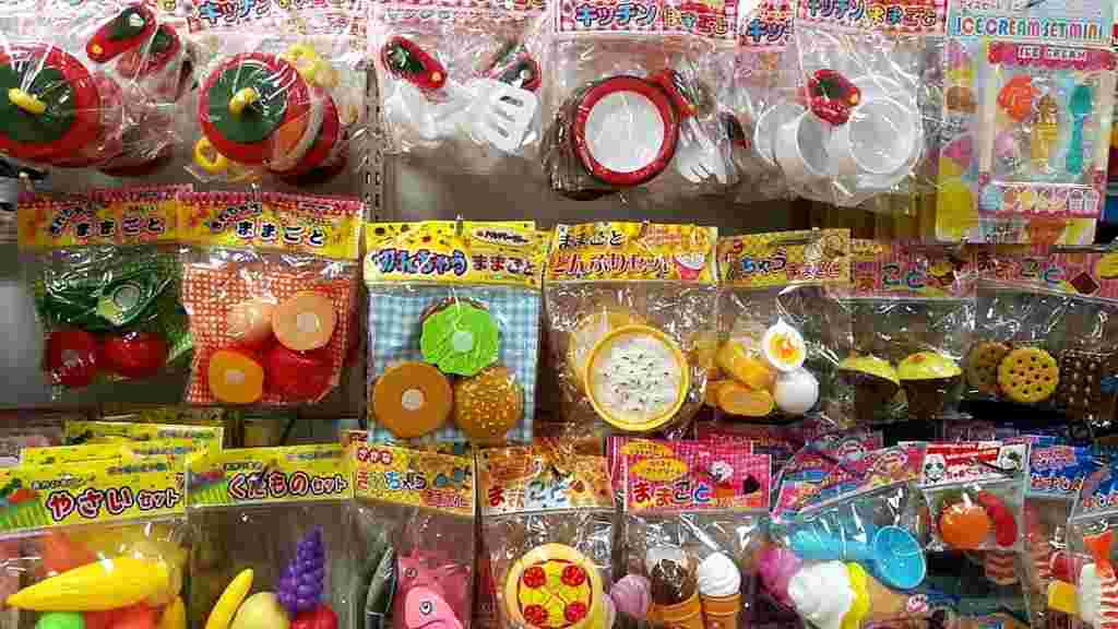 ままごとグッズ売り場