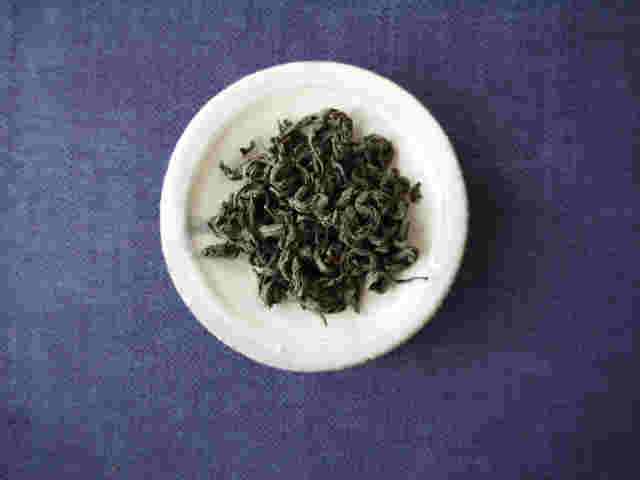 甘茶の茶葉