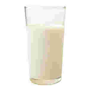 コップ1杯の牛乳
