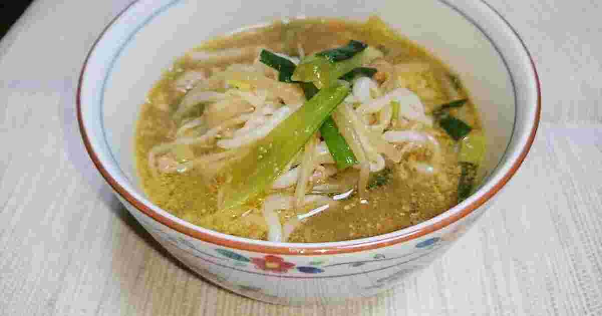 坦々こんにゃくラーメン