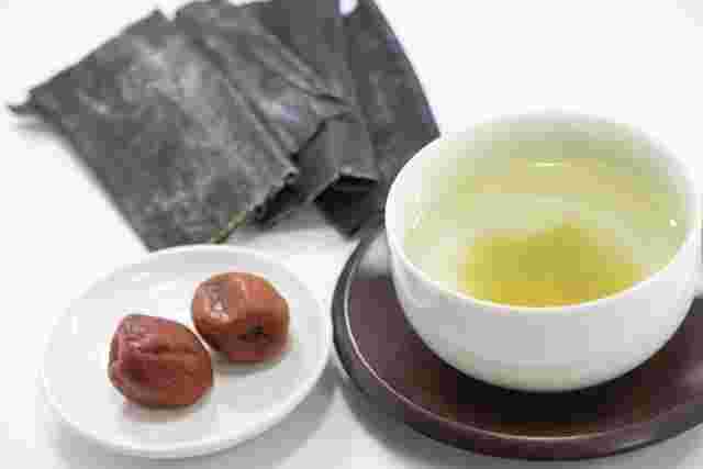 梅昆布茶