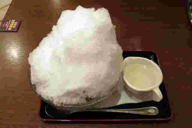 みぞれ味のかき氷の画像