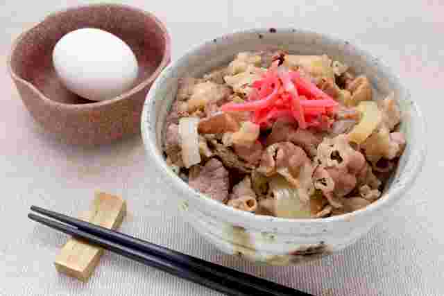 吉野家の牛丼と卵