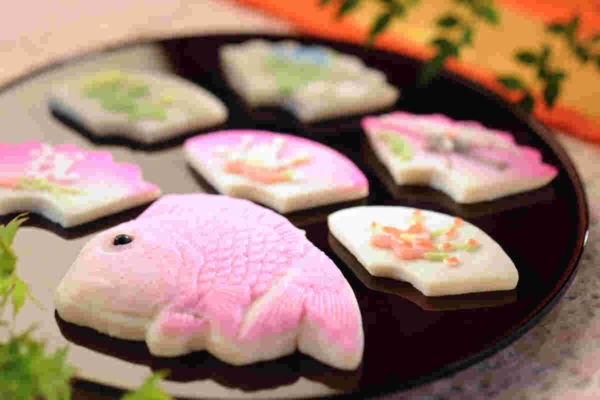 美しい細工かまぼこ