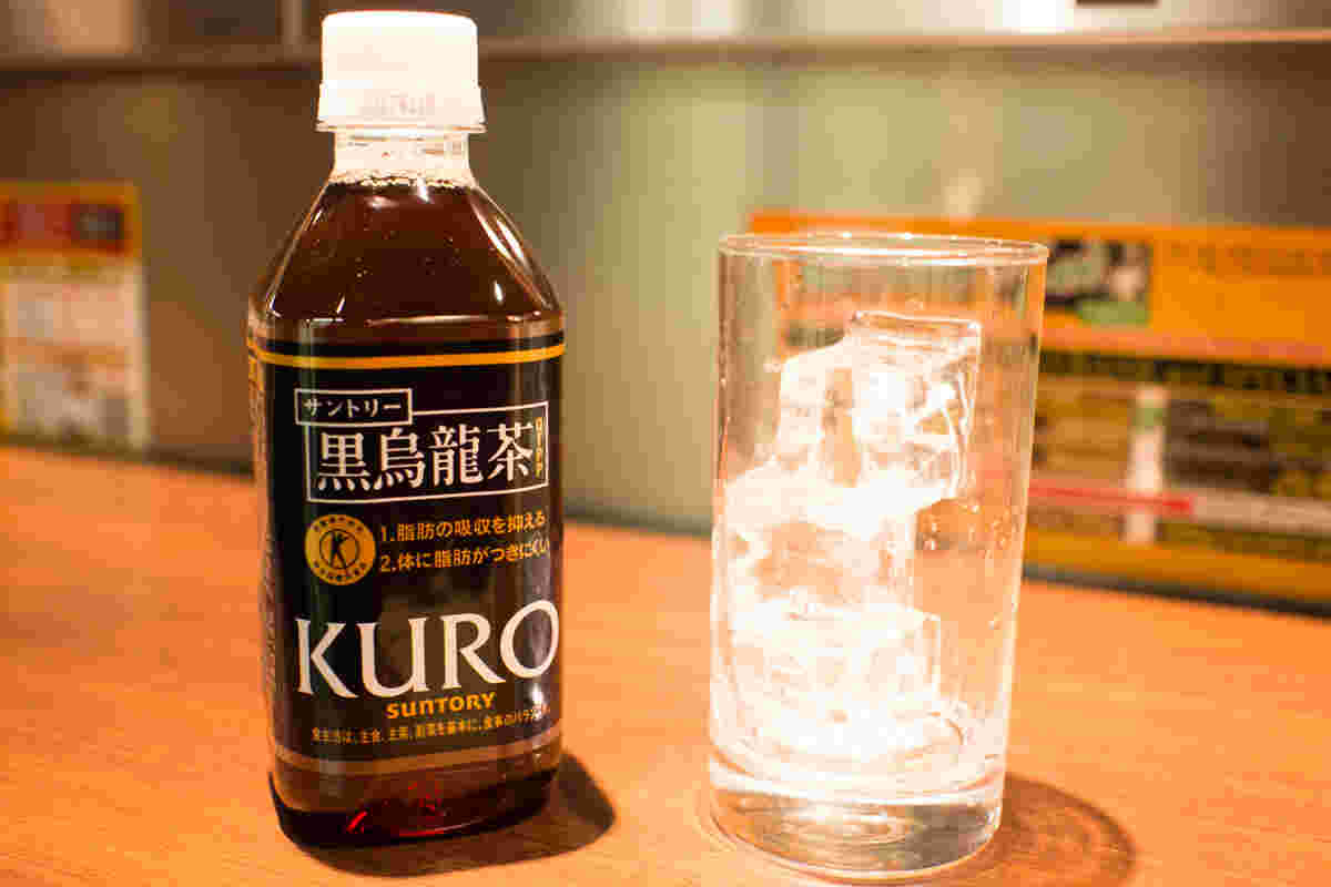 無料サービスの黒烏龍茶