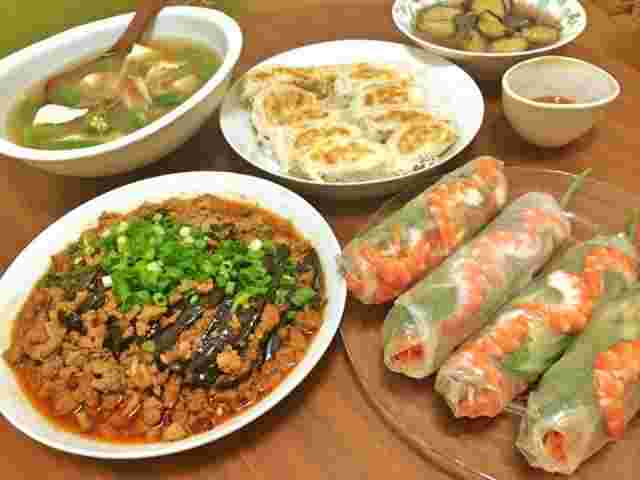 生春巻きなどアジアンフード