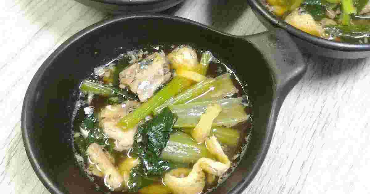 油揚げと小松菜のサバ缶煮びたし