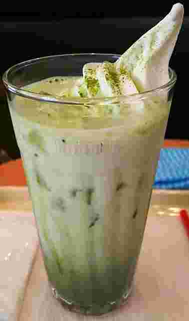 ドトールのアイス抹茶ラテフロートの写真
