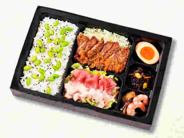 ガストのカットステーキ彩り弁当