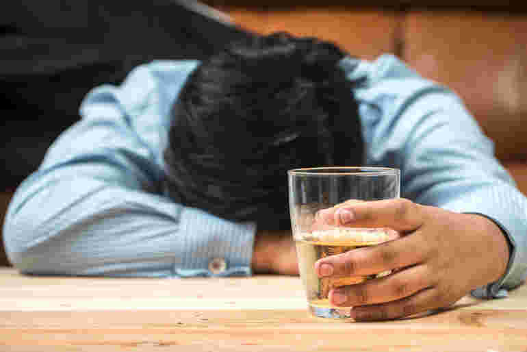 飲みすぎ