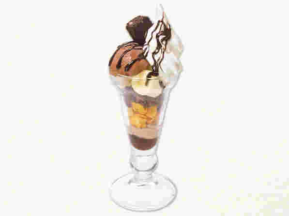 パリッと食感のチョコレートパフェ