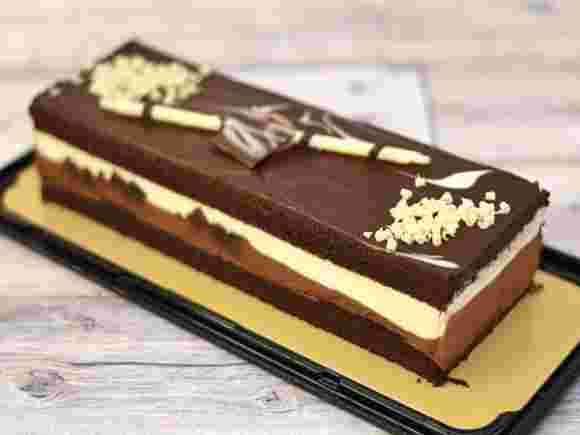 タキシードケーキ