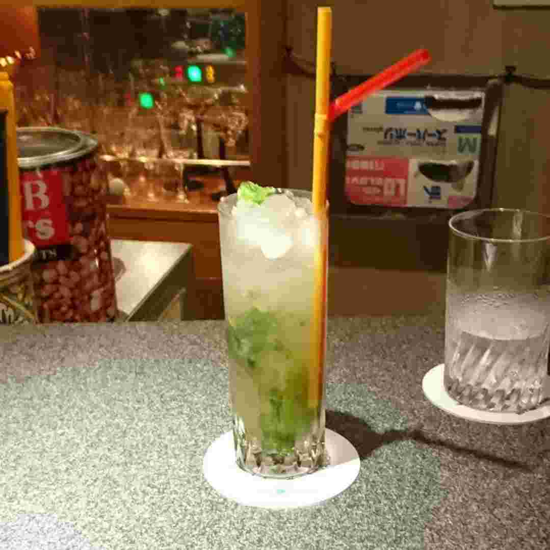 紅茶リキュールのモヒート