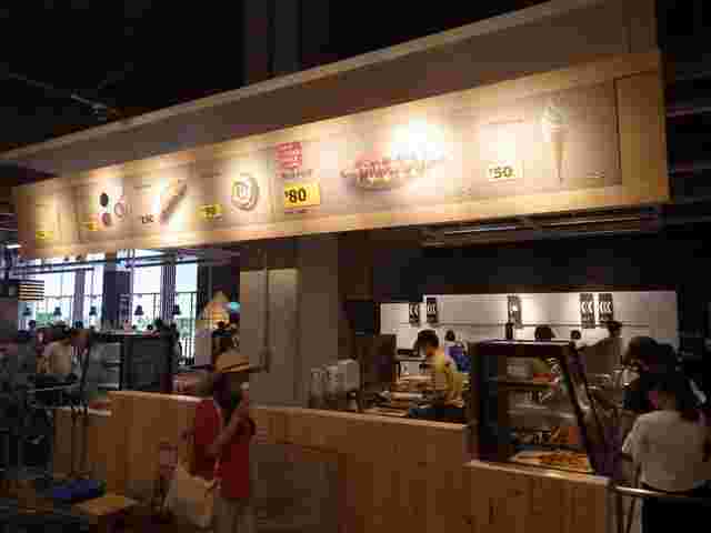 IKEAのフードコートビストロ