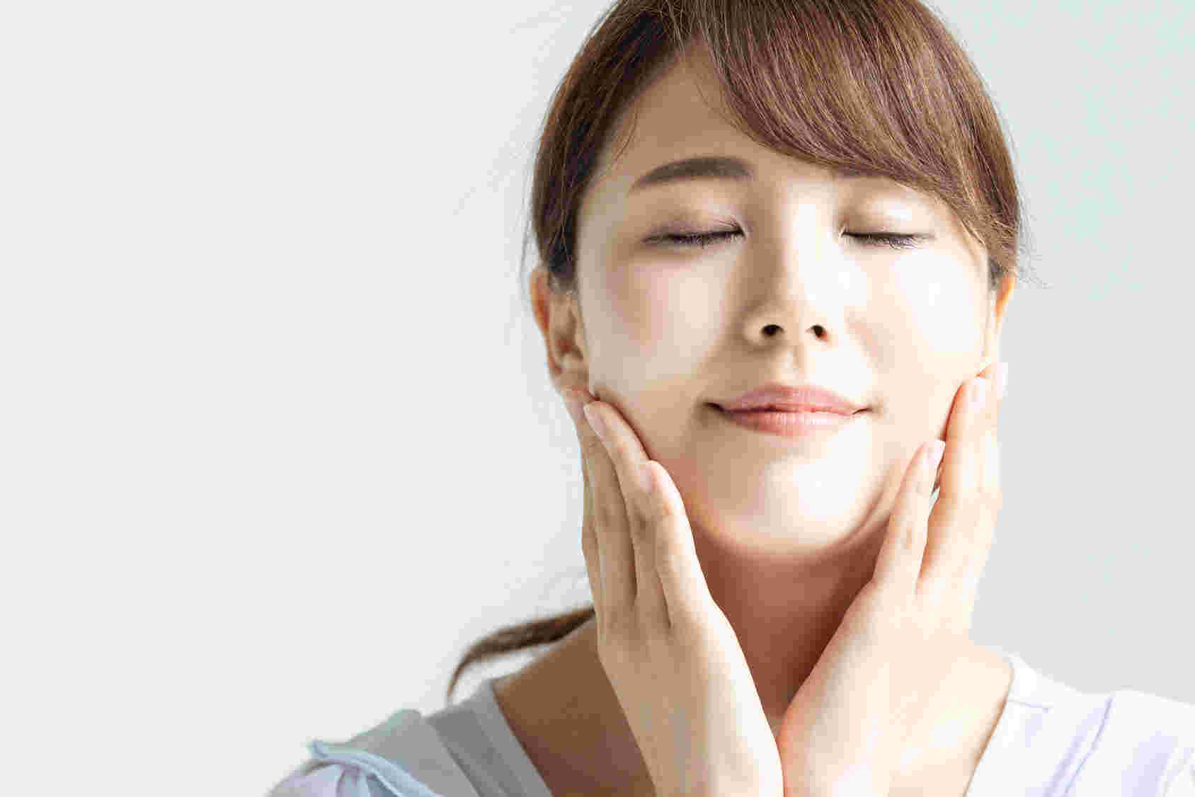お肌しっとり女性