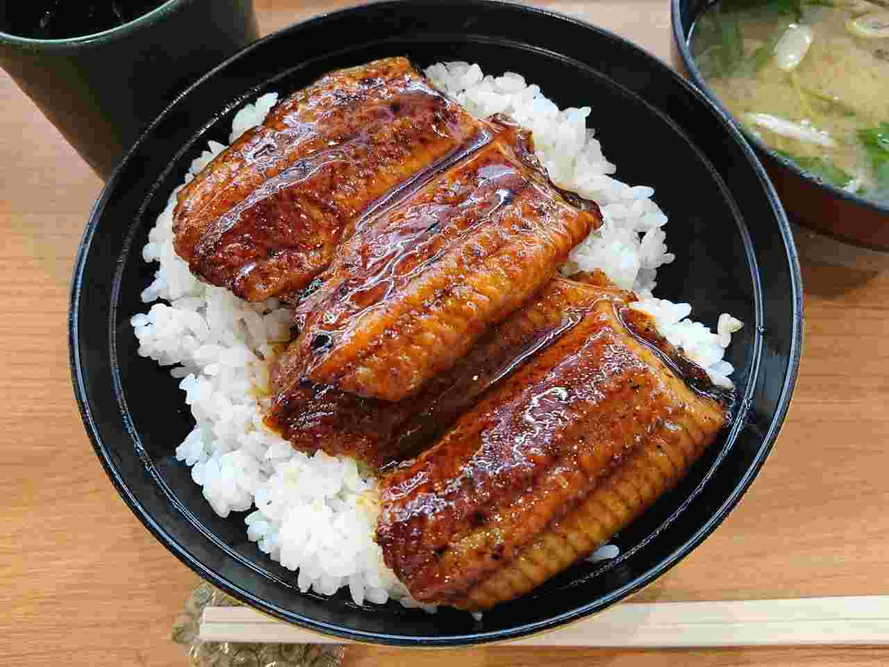 すし屋の特上うな丼