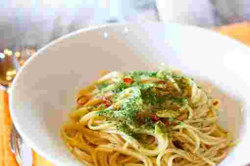 オイルたっぷりのパスタ