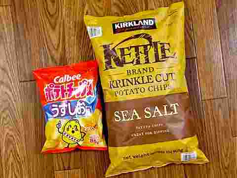 ケトルチップスと一般的なカルビーうすしお