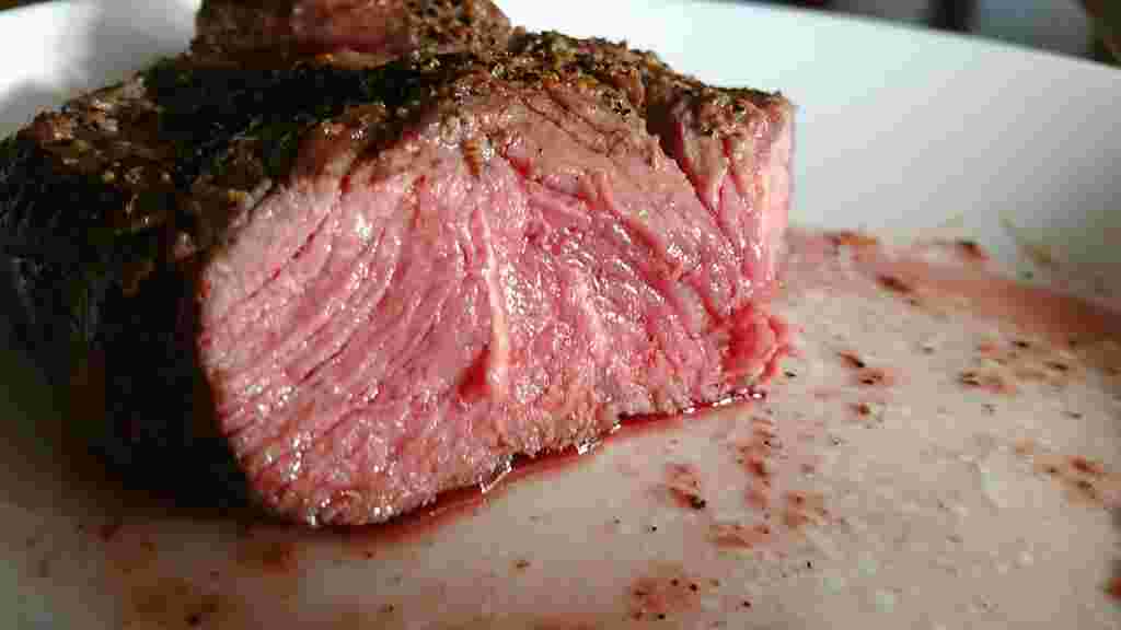 いい具合に焼けたミスジ肉