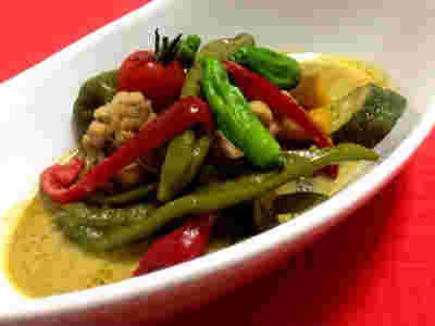 夏野菜の冷製グリーンカレー