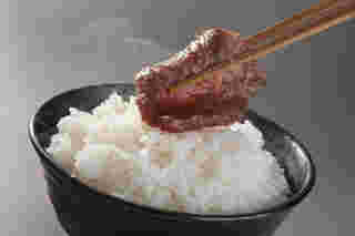 焼肉と相性ピッタリの白いご飯