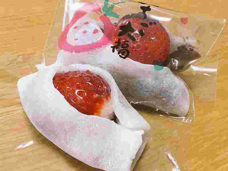 布団のように包まれたいちごが可愛いいちご大福
