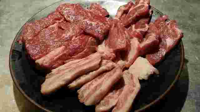 カルニチンを豊富に含む肉類