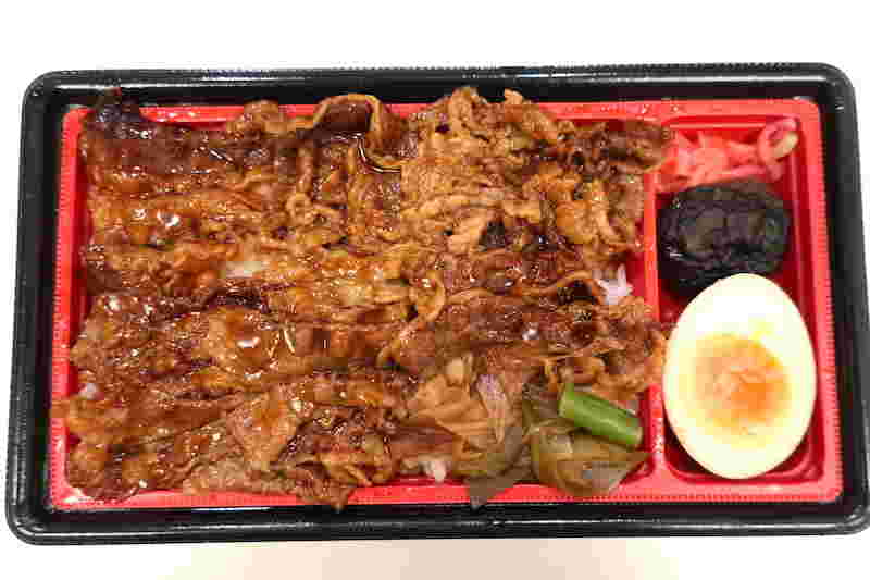 特製！牛すき焼き重