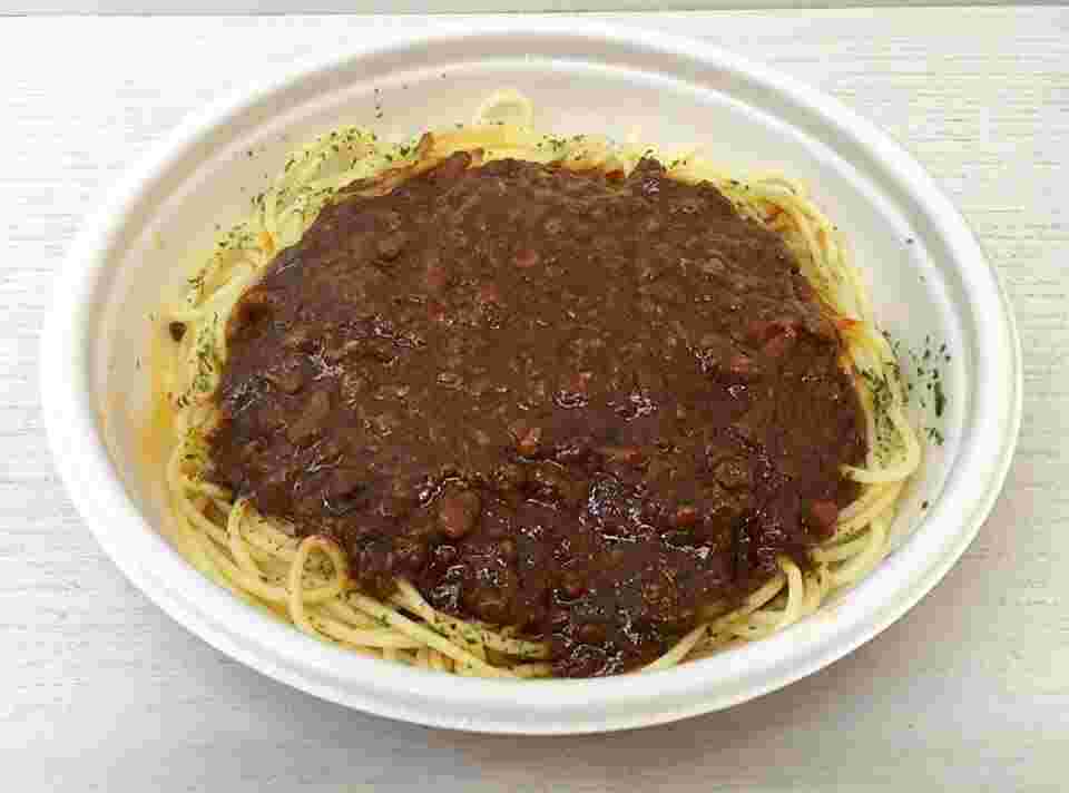 セブンイレブンのじっくり煮込んだミートソースパスタ