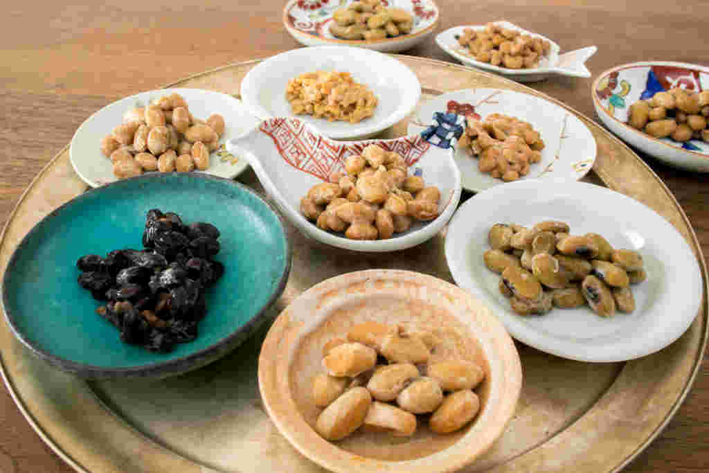 色々な種類の大豆で作る納豆