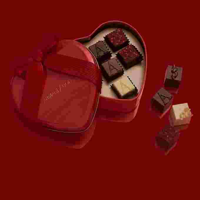 アルマーニドルチのチョコレート
