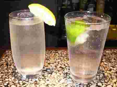 ジンに炭酸水を混ぜて作るジンリッキー