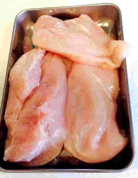 コストコのさくらどりの鶏皮なしむね肉