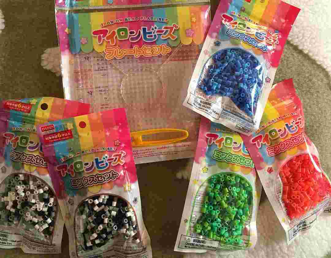 100均のアイロンビーズキット