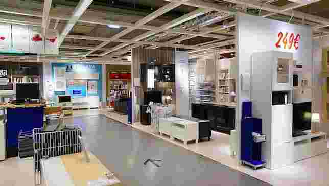 IKEAの店内